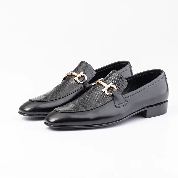 Stride Black Leather Shoes